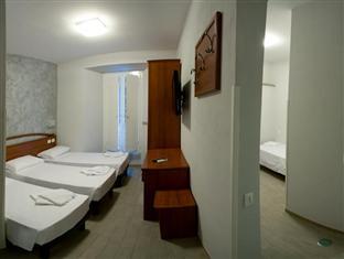 Bed & Breakfast A Casa Nostra Roma