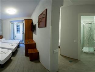 A Casa Nostra 2* Roma